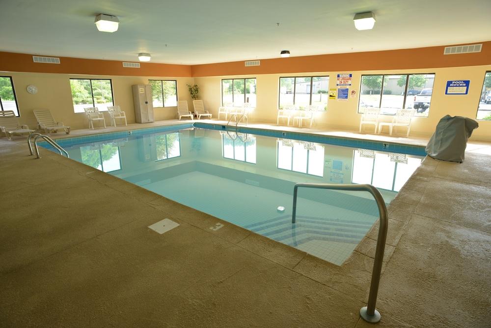 Comfort Suites Prestonsburg West Экстерьер фото