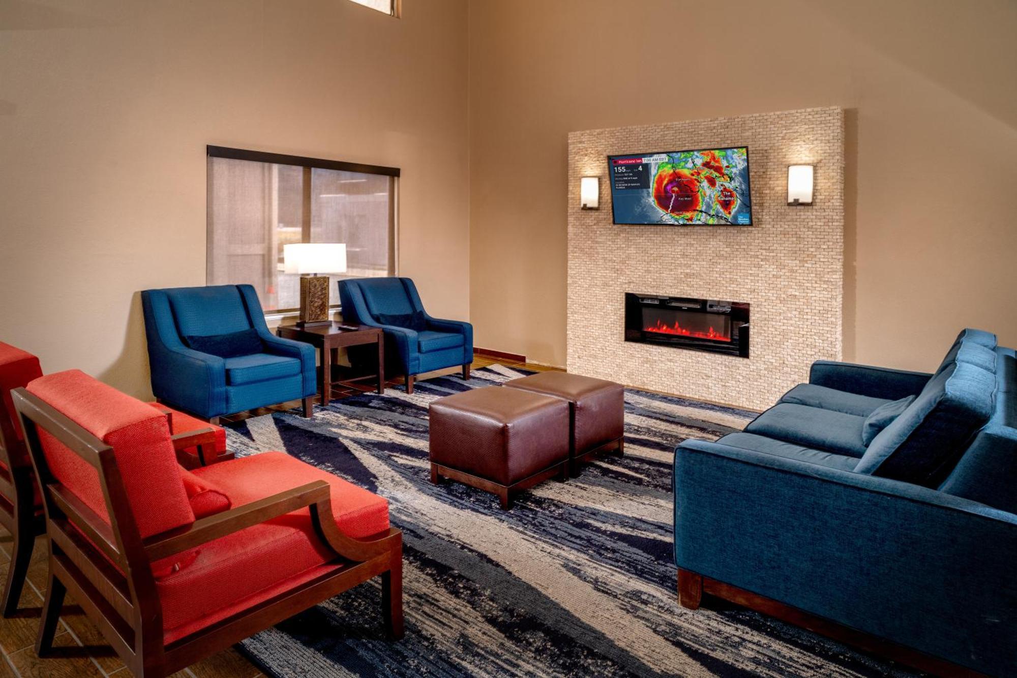 Comfort Suites Prestonsburg West Экстерьер фото